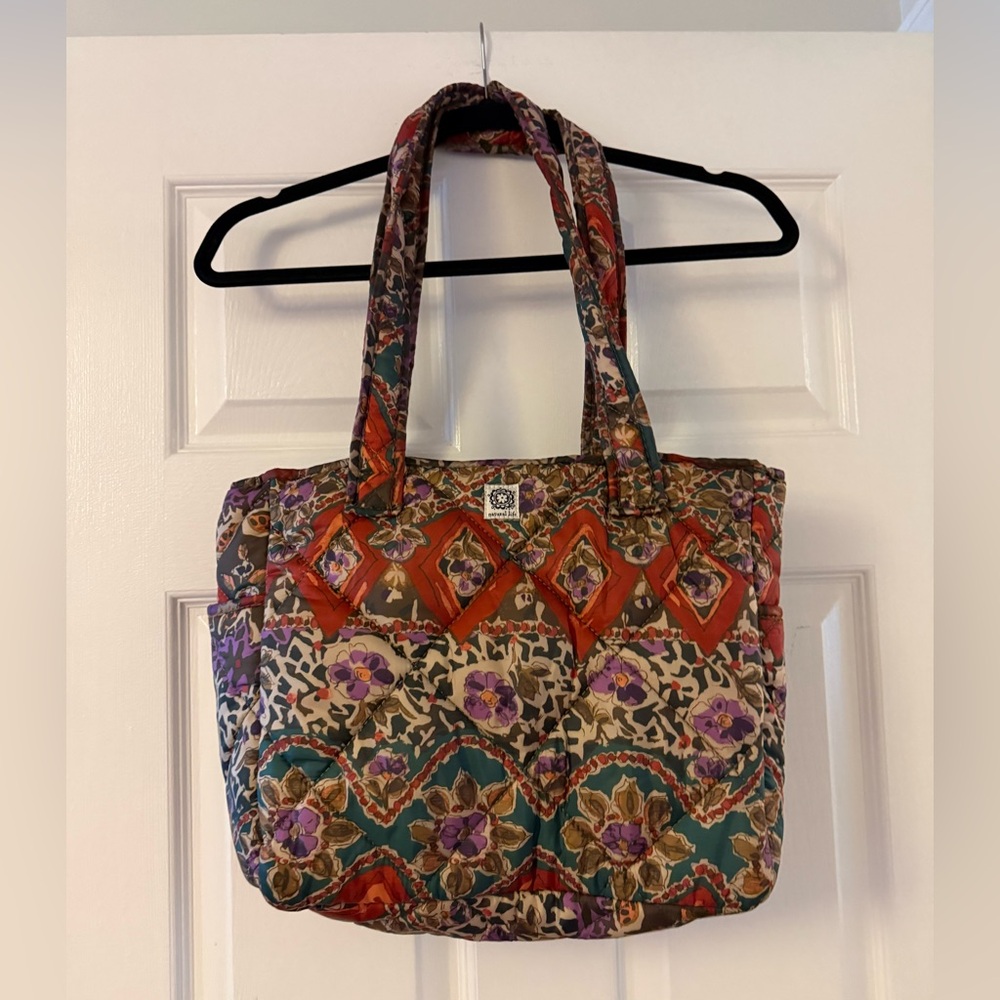Colorful Patterned Shoulder Bag - Picture 3 of 9